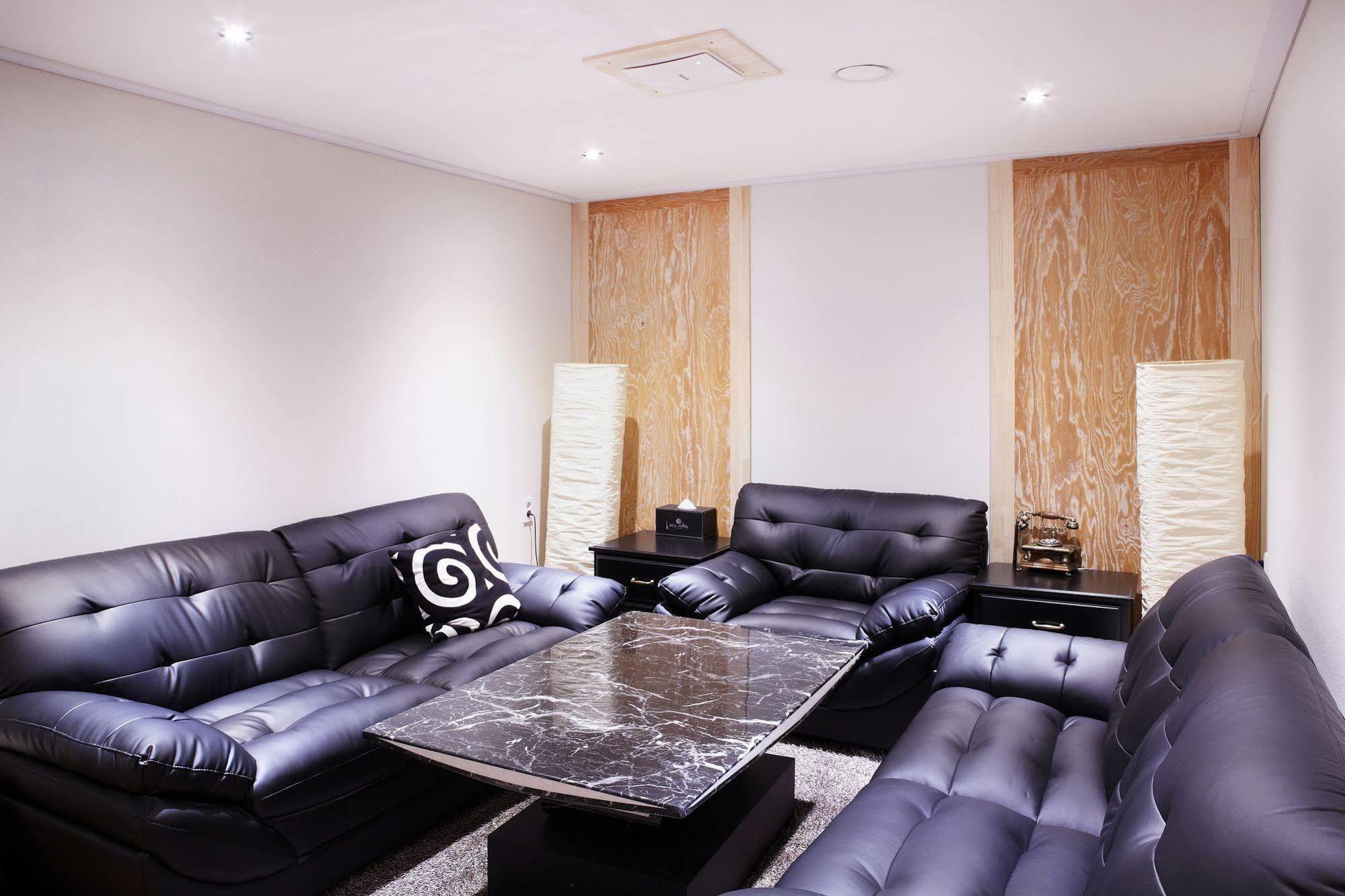 Bell Hotel Hwaseong Bagian luar foto