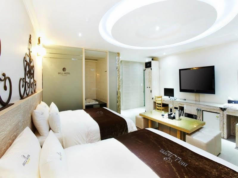 Bell Hotel Hwaseong Bagian luar foto