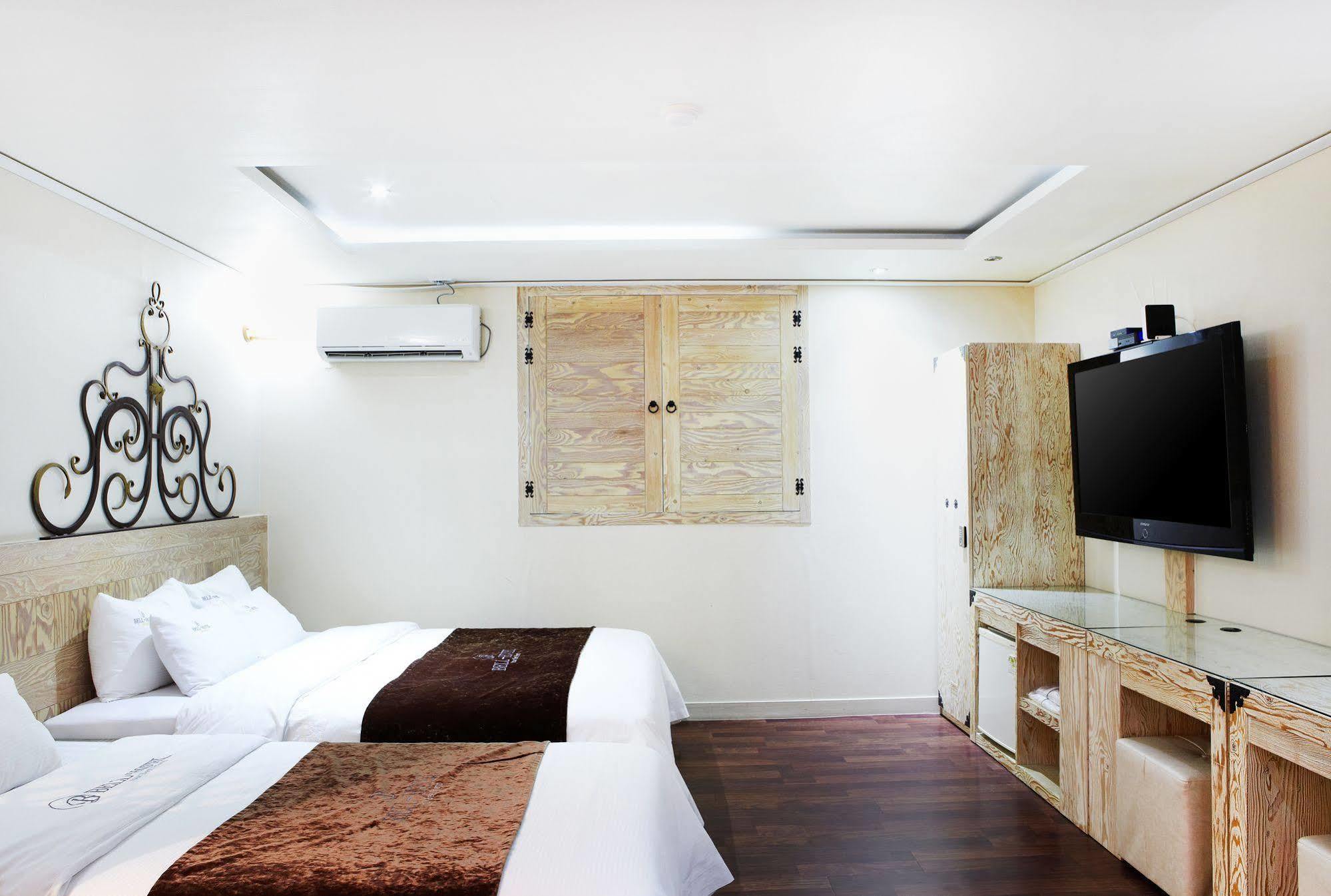 Bell Hotel Hwaseong Bagian luar foto