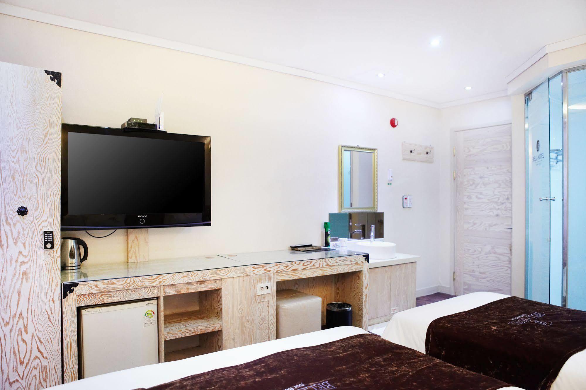 Bell Hotel Hwaseong Bagian luar foto